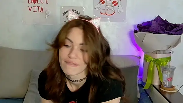 SweetDarling7 online show from March 2026 01:13:01 PM