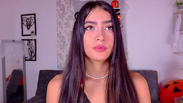 alice rous21 online show from November 2025 01:27:02 PM