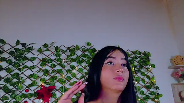 alice rous21 online show from December 2025 01:35:02 PM
