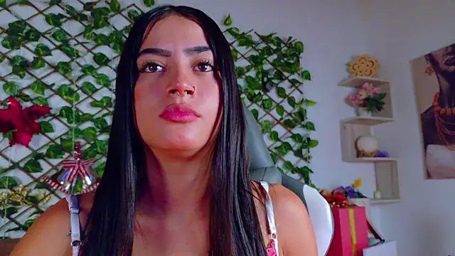 alice rous21 online show from December 2025 01:10:01 PM