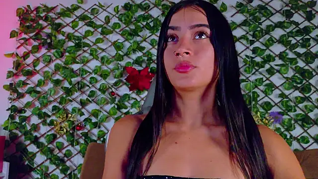 alice rous21 online show from November 2025 01:33:02 PM