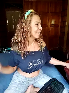 Lady Lolla11 online show from April 2026 09:27:01 PM