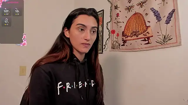 Gabee7  online show from October 2025 03:10:02 PM