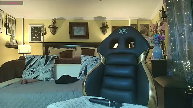 taniarock 17sex online show from September 2025 12:00:01 PM