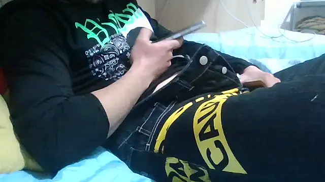 Francescodicristina44 online show from April 2026 04:57:02 PM