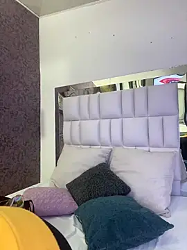 LunaCandy  online show from November 2025 10:59:01 AM