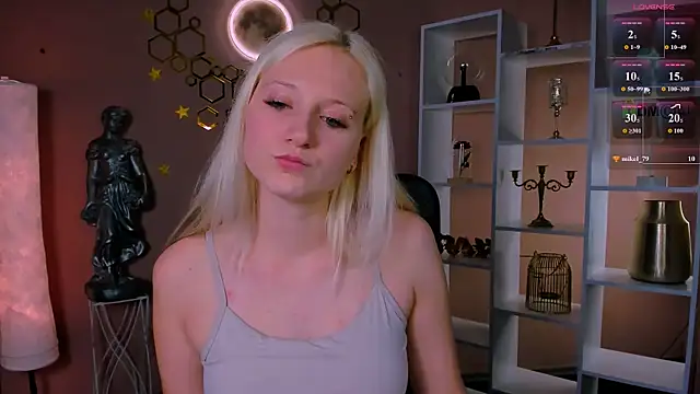 madam uliis online show from June 2026 01:55:02 PM
