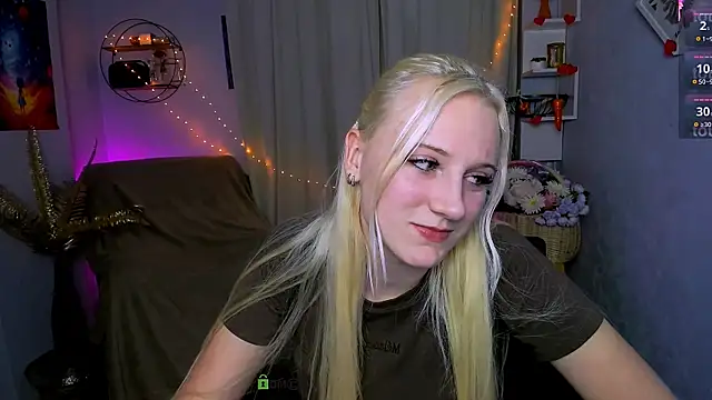 madam uliis online show from April 2026 05:08:02 PM