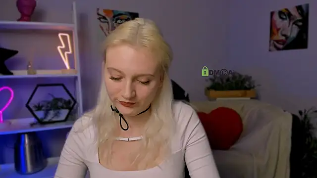 Snapshot of madam_uliis chatting on March 2025 09:12:02 AM madam uliis online show from March 2025 09:12:02 AM