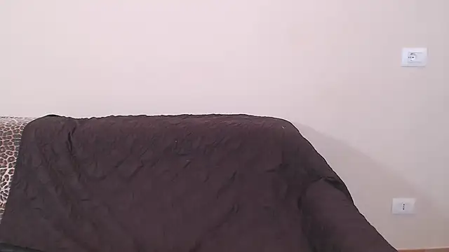 Selene-1975 online show from March 2026 12:53:01 PM