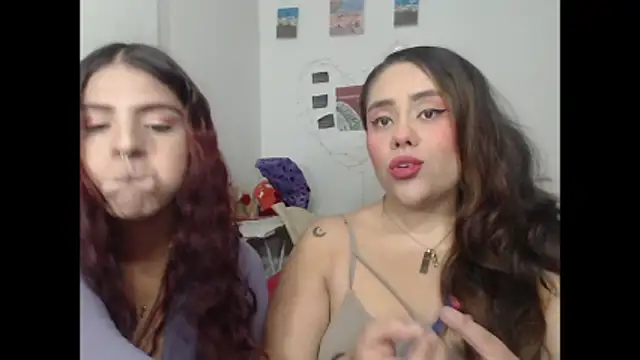 Snapshot of nicky_andcamil chatting on November 2025 10:53:01 PM nicky andcamil online show from November 2025 10:53:01 PM