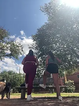 Snapshot of nicky_andcamil chatting on January 2026 04:02:02 PM nicky andcamil online show from January 2026 04:02:02 PM