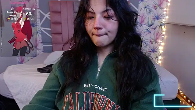 Asaray T online show from November 2025 05:34:02 PM