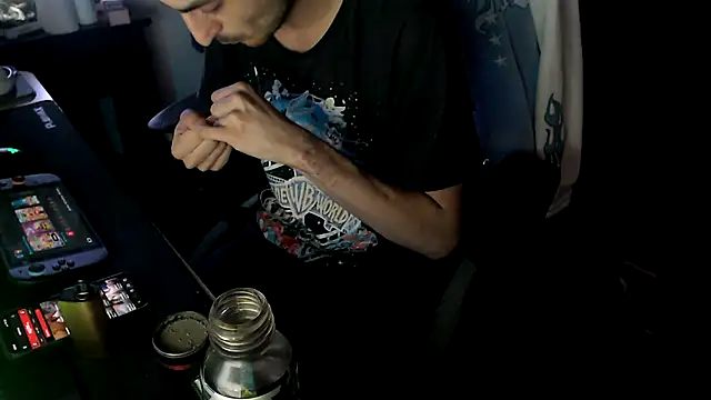 twink69Finger online show from October 2025 03:35:02 PM