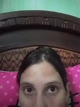 Snapshot of VictoriaLuxe chatting on October 2025 01:15:01 AM VictoriaLuxe online show from October 2025 01:15:01 AM