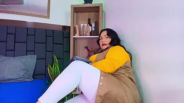 EllenaBoobs  online show from June 2026 03:30:01 AM