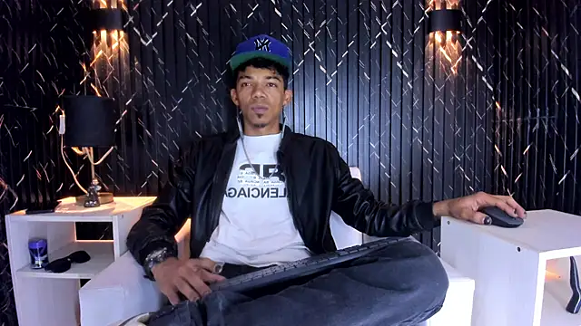 Snapshot of Gregory_Sforza chatting on November 2025 11:47:02 AM Gregory Sforza online show from November 2025 11:47:02 AM