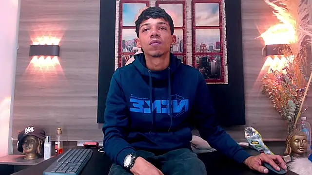 Snapshot of Gregory_Sforza chatting on December 2025 07:04:01 PM Gregory Sforza online show from December 2025 07:04:01 PM