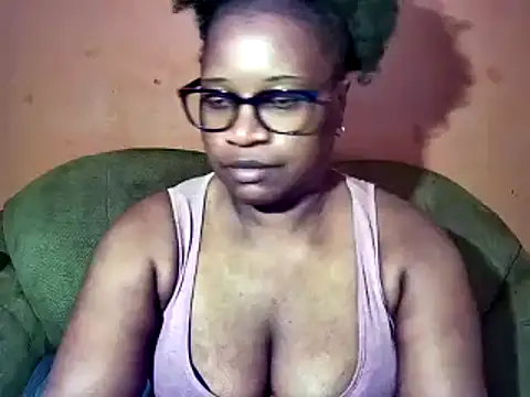 Snapshot of sexyamanda_ chatting on March 2025 03:39:02 PM sexyamanda online show from March 2025 03:39:02 PM