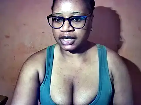 Snapshot of sexyamanda_ chatting on September 2025 05:56:01 PM sexyamanda online show from September 2025 05:56:01 PM