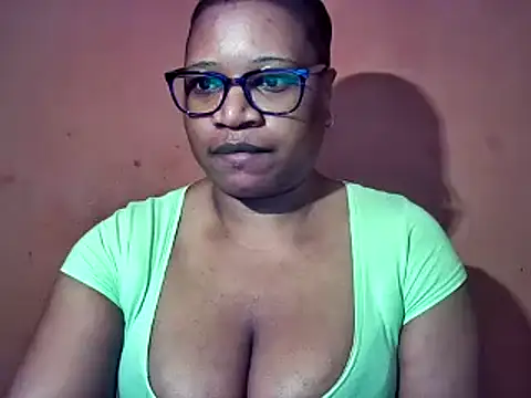 Snapshot of sexyamanda_ chatting on October 2025 09:22:01 AM sexyamanda online show from October 2025 09:22:01 AM