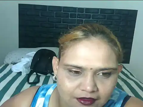 clover cams1874 online show from February 2026 07:03:02 AM