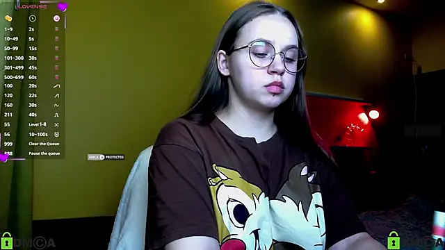 Snapshot of Lilysweet13 chatting on October 2025 01:43:02 PM Lilysweet13 online show from October 2025 01:43:02 PM