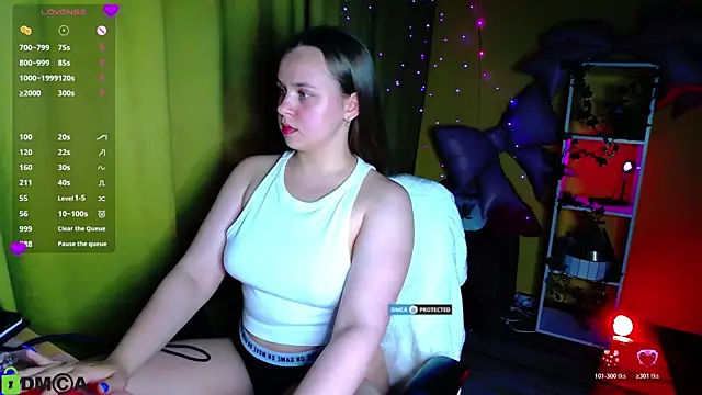 Snapshot of Lilysweet13 chatting on June 2026 08:03:01 PM Lilysweet13 online show from June 2026 08:03:01 PM