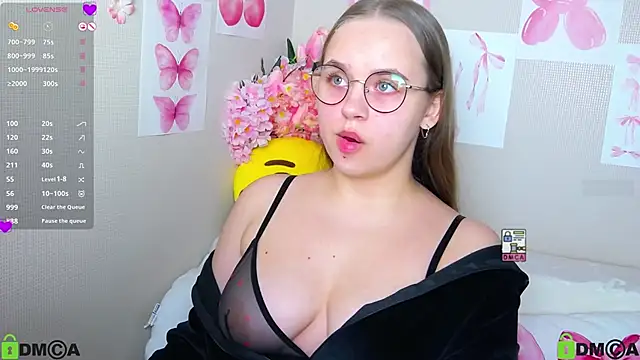 Lilysweet13 online show from September 2025 07:22:01 AM