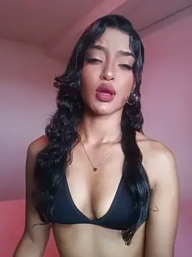 Snapshot of Aphrodite-777 chatting on May 2026 07:32:02 PM Aphrodite-777 online show from May 2026 07:32:02 PM