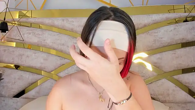 Sofiia Rossee  online show from February 2026 08:06:02 PM