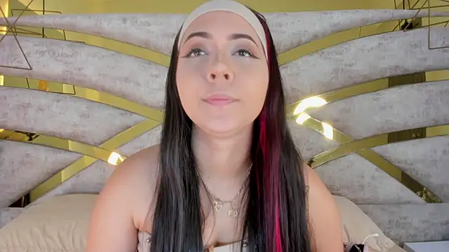 Sofiia Rossee  online show from January 2026 08:01:02 PM