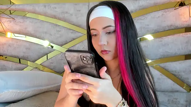 Sofiia Rossee  online show from January 2026 07:52:02 PM