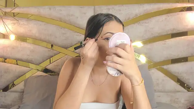 Snapshot of Sofiia_Rossee_ chatting on October 2025 08:31:02 PM Sofiia Rossee online show from October 2025 08:31:02 PM