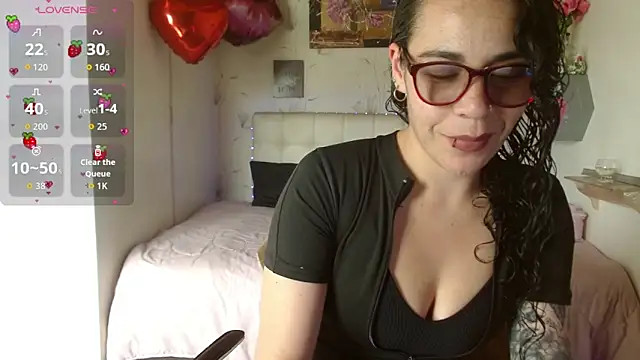 mia velvet1 online show from March 2026 04:09:02 PM