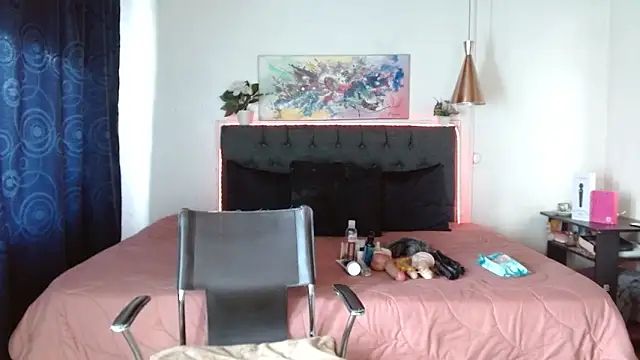 mia velvet1 online show from October 2025 02:38:02 PM
