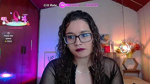 Rose Thompson1 online show from October 2025 01:45:01 PM