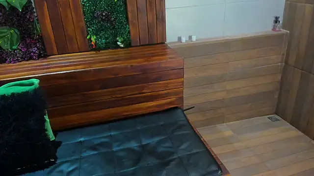 labrinthteasing online show from March 2025 08:16:01 PM