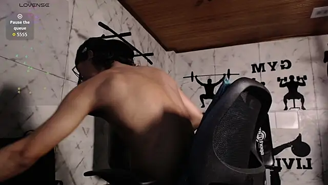 labrinthteasing online show from February 2026 02:04:01 PM