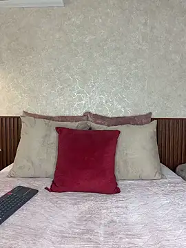 alisonnwalker2025 online show from April 2026 01:17:02 PM