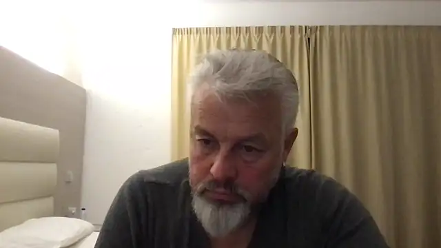 Berg Boy online show from April 2026 08:47:02 PM