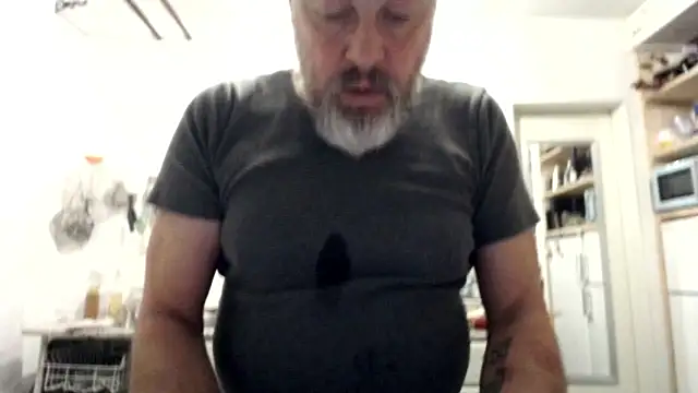 Berg Boy online show from January 2026 06:17:01 AM