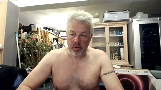 Berg Boy online show from March 2025 09:18:02 PM