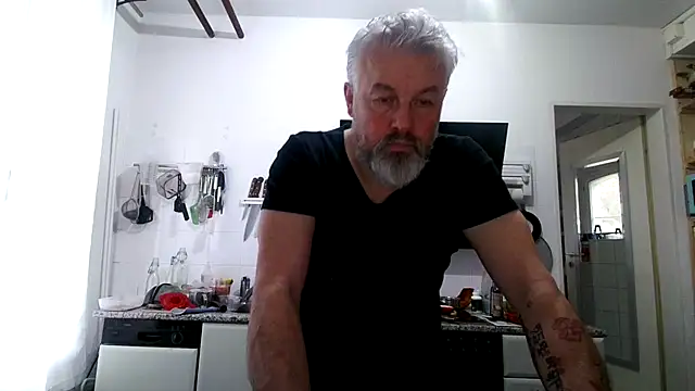 Berg Boy online show from February 2026 08:25:01 AM