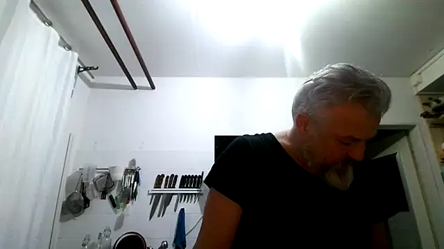 Berg Boy online show from February 2026 08:42:01 PM