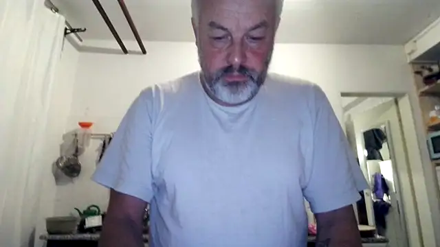 Berg Boy online show from November 2025 04:59:01 AM