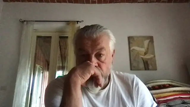 Berg Boy online show from May 2026 05:01:01 AM