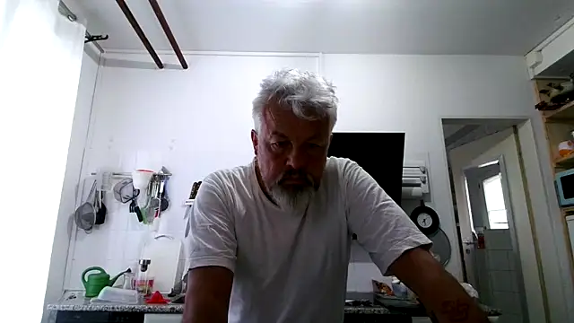 Berg Boy online show from March 2026 06:28:02 AM