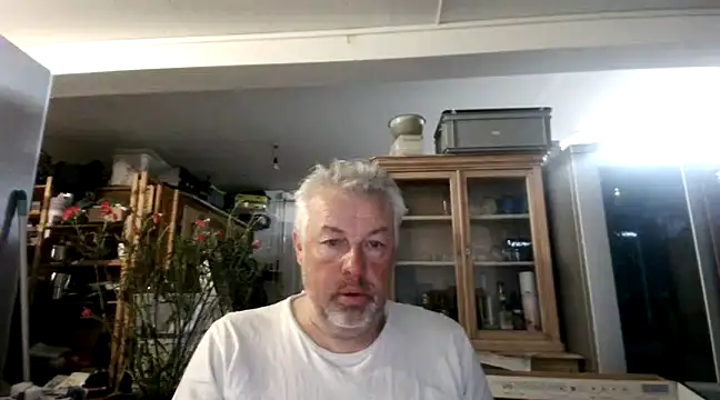 Berg Boy online show from March 2025 04:51:02 AM