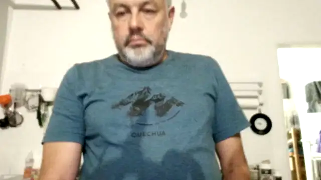 Berg Boy online show from September 2025 08:48:01 PM